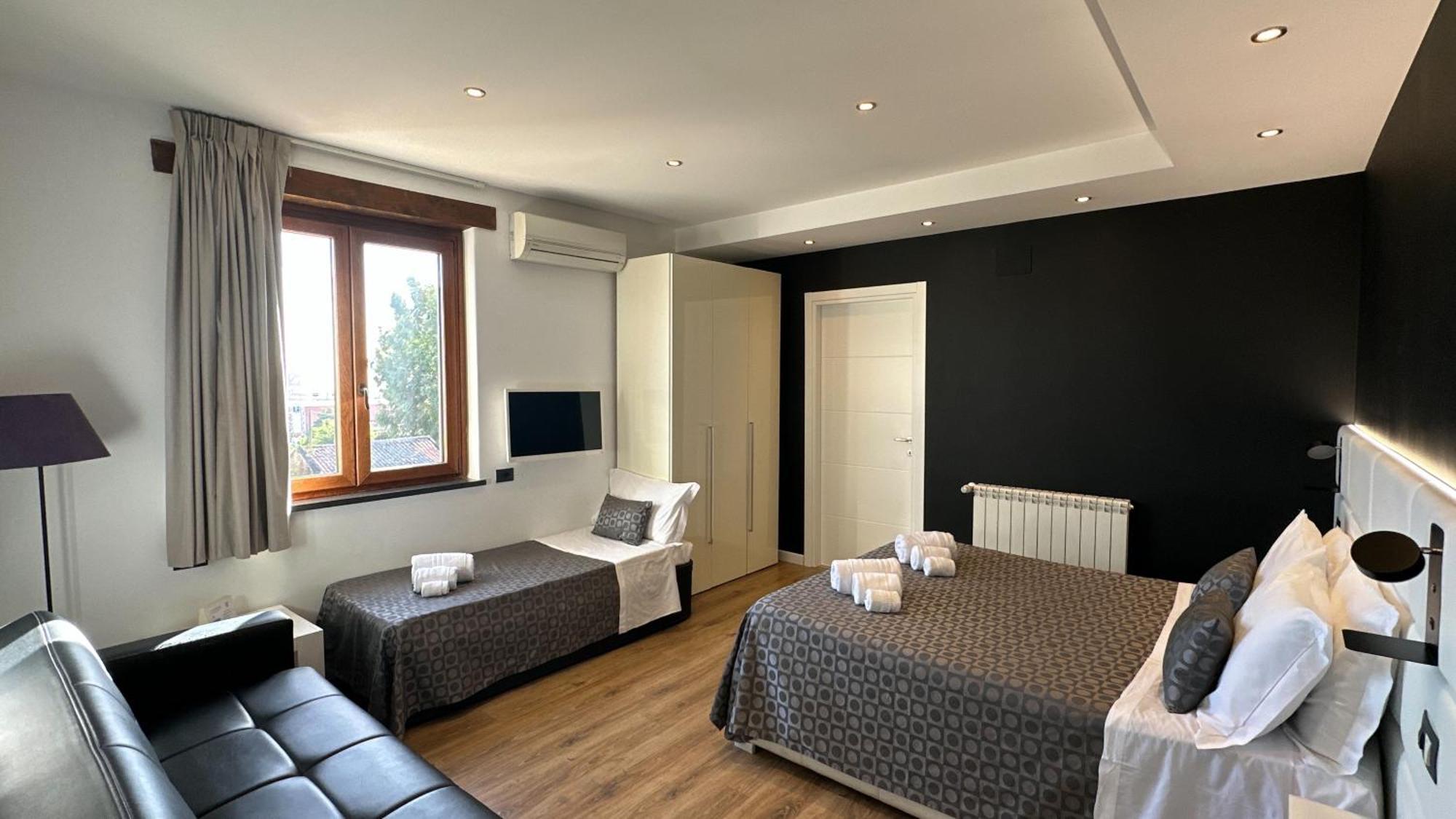 Ottomood B&B And Apartments Tremestieri Etneo Номер фото