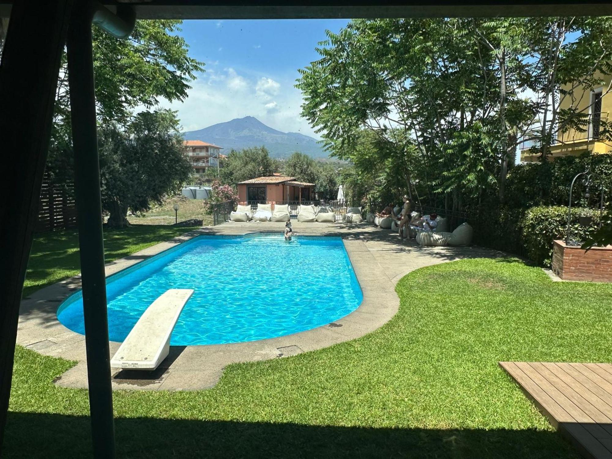 Ottomood B&B And Apartments Tremestieri Etneo Экстерьер фото